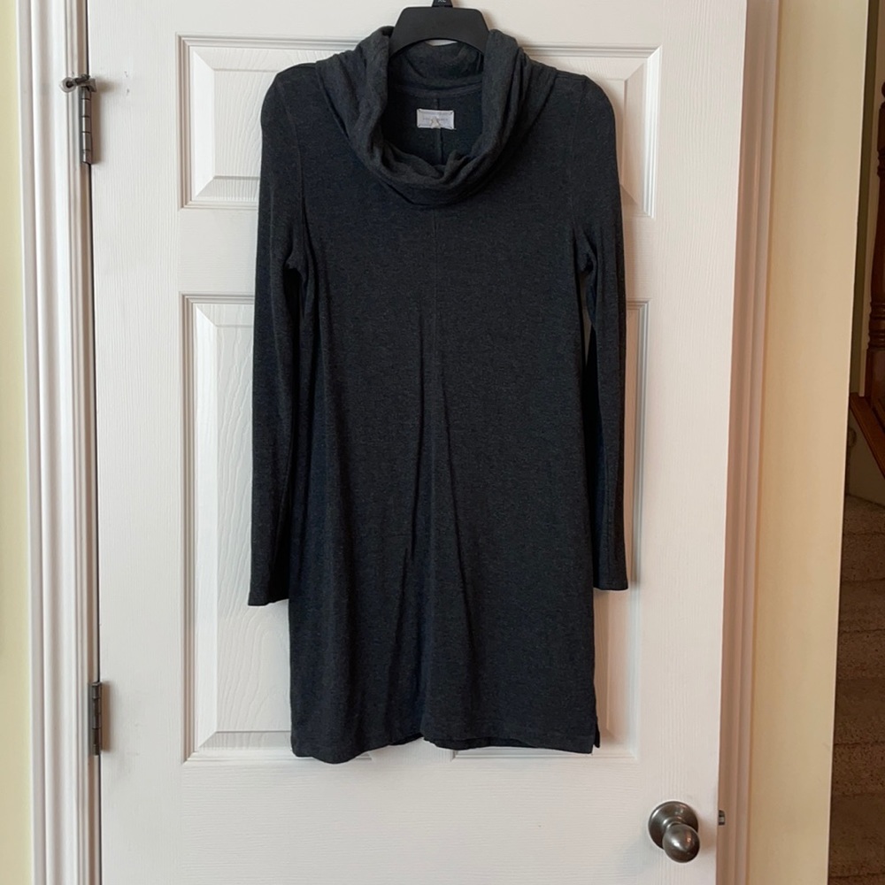 Dark grey, cowl neck tunic by Lou & Grey